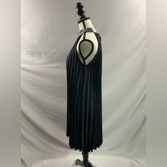 Black Sequin Pleated Detail Halter Neck Dress - Picture 8 of 9